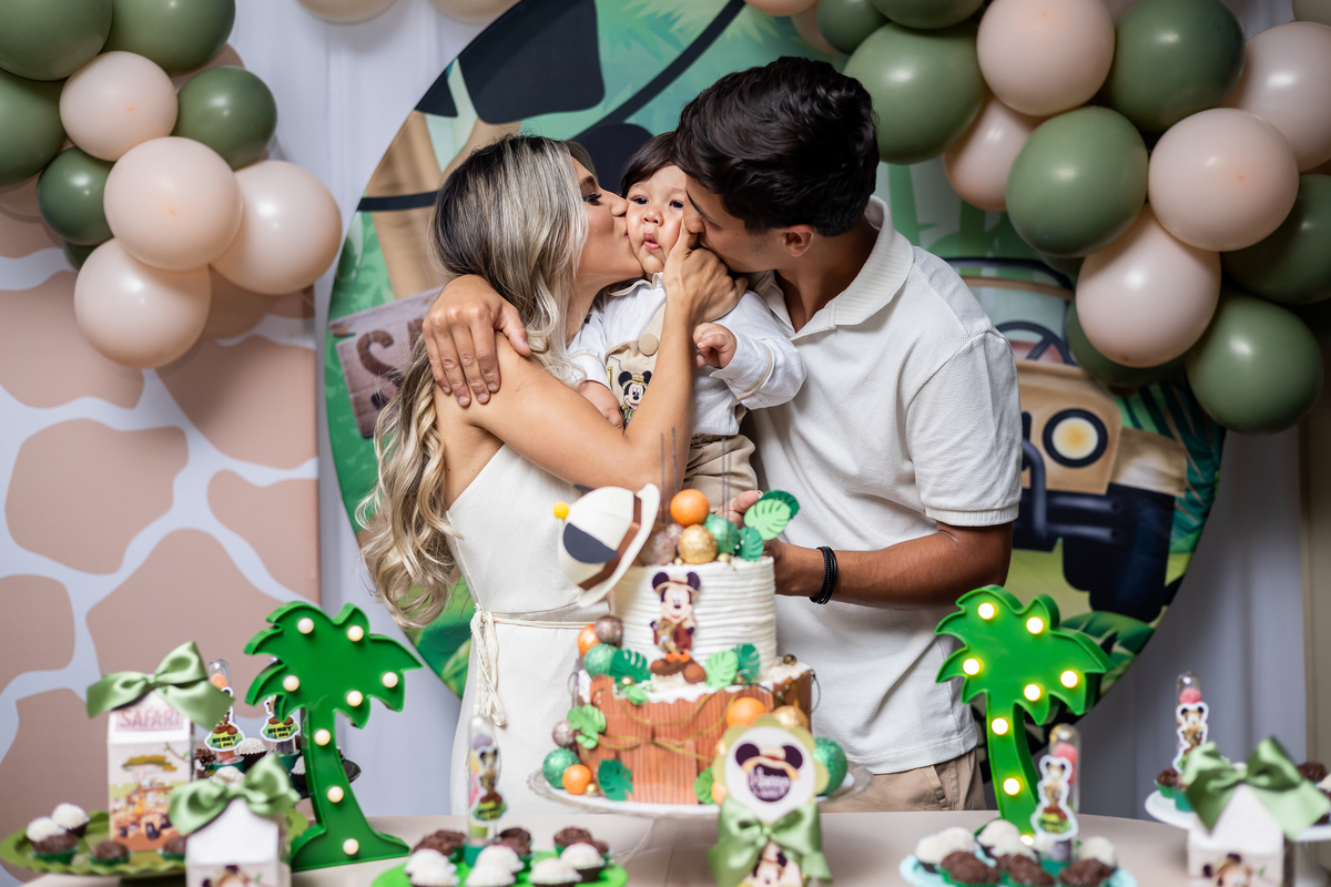 FOTOS DE ANIVERSARIO INFANTIL - SALAO HOLTZ ITARARE - FOTOGRAFO EM ITARARE ROBSON PRAXEDES