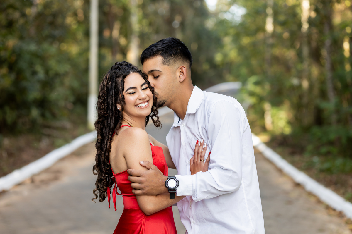 ENSAIO PRE CASAMENTO - PRE WEDDING - ENSAIO PILAO DAGUA ITAPEVA - FOTOGRAFO EM ITAPEVA - ROBSON PRAXEDES