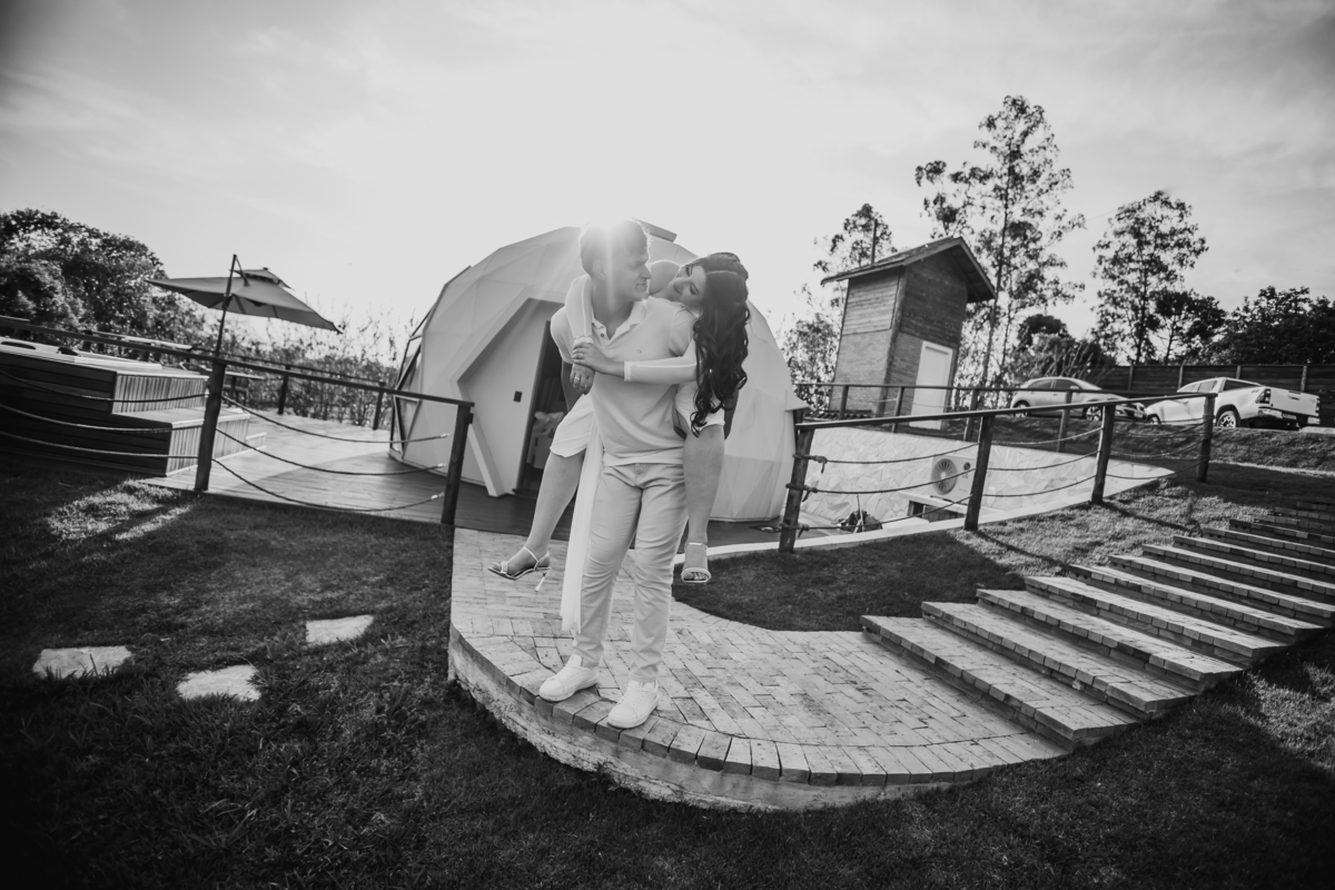 ENSAIO PRE CASAMENTO - ENSAIO PRE WEDDING - DOMO PEDRA CHATA ITAPEVA - FOTOGRAFO EM ITAPEVA - ROBSON PRAXEDES