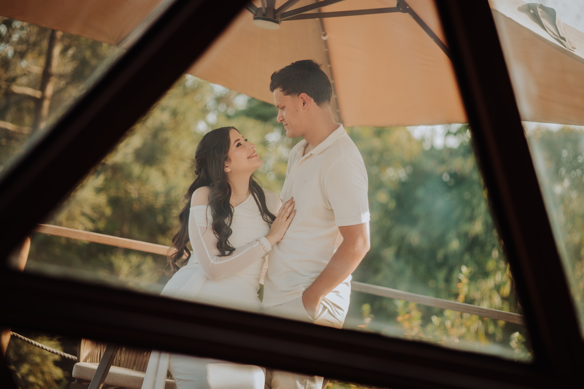 ENSAIO PRE CASAMENTO - ENSAIO PRE WEDDING - DOMO PEDRA CHATA ITAPEVA - FOTOGRAFO EM ITAPEVA - ROBSON PRAXEDES