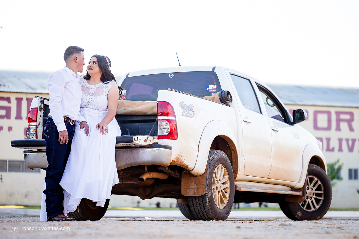  FOTOS DE CASAMENTO - FOTOGRAFO EM ITAPEVA E NOVA CAMPINA - ROBSON PRAXEDES - POSES DE FOTOS PARA CASAMENTO