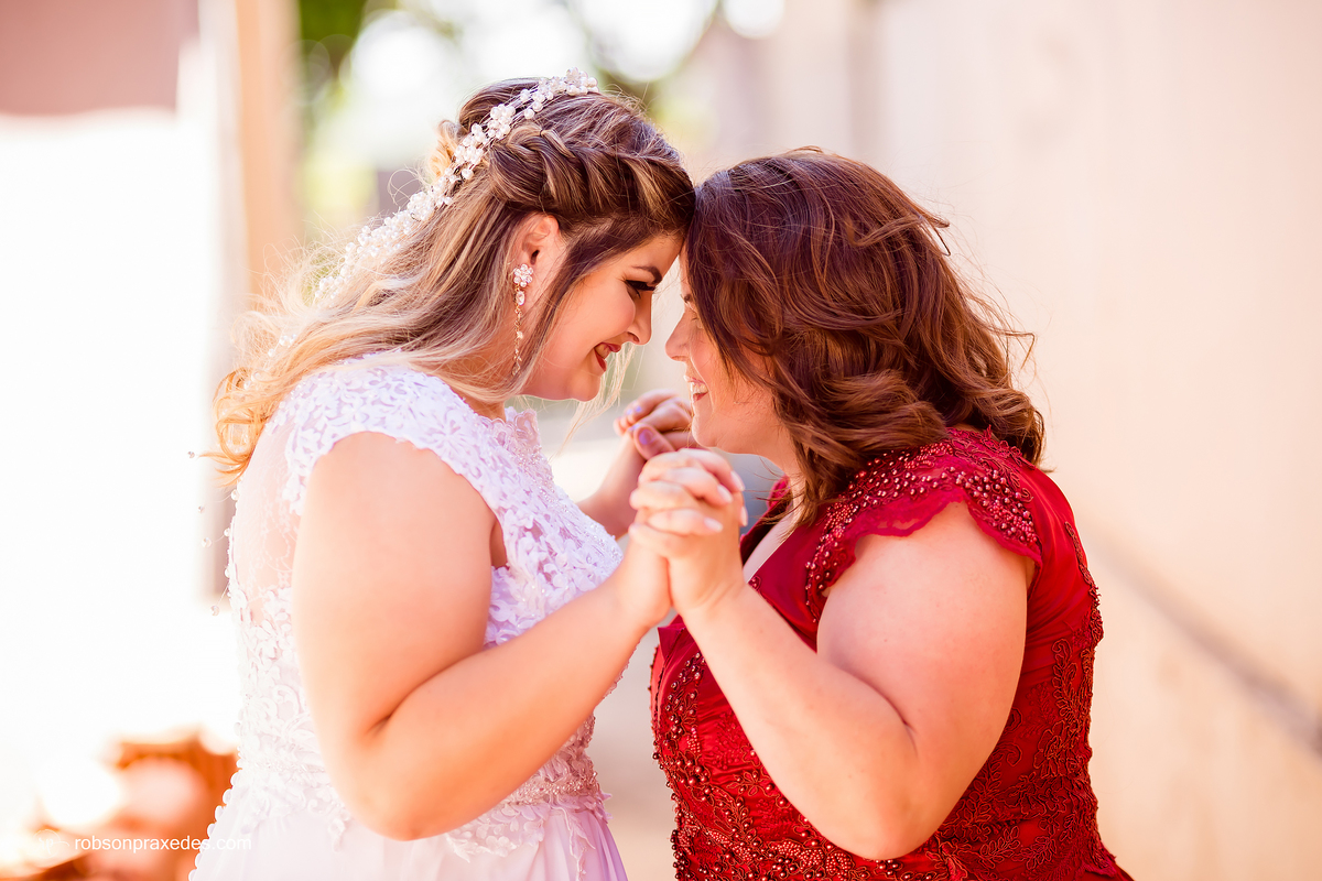 FOTOGRAFO EM ITABERA - ROBSON PRAXEDES - FOTOS DE CASAMENTO