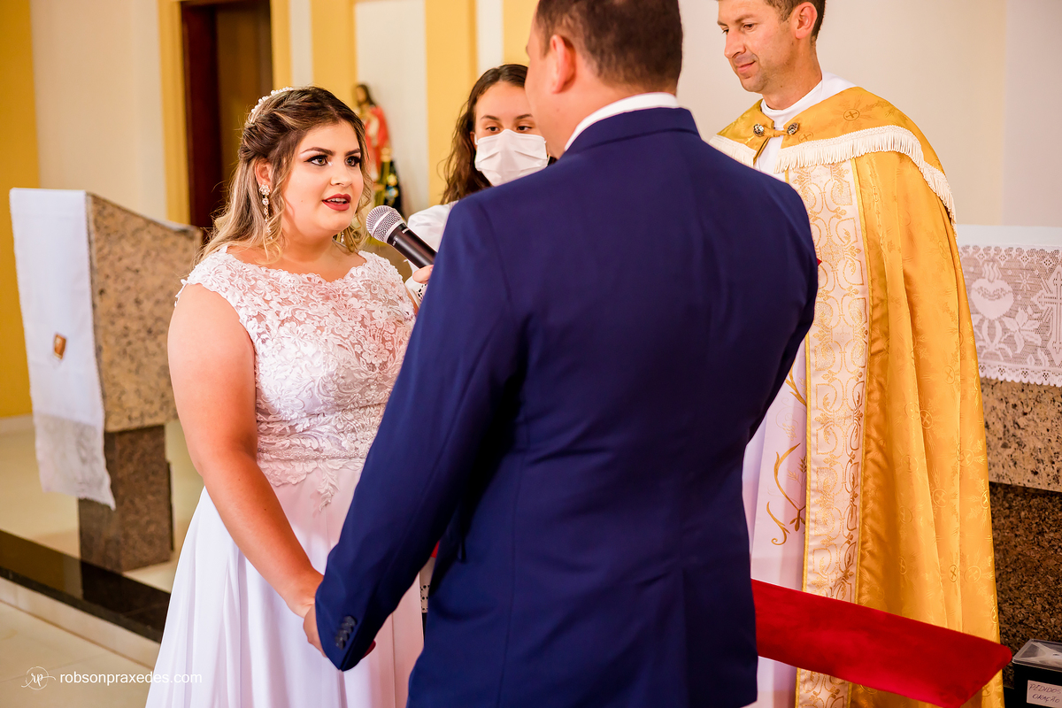 FOTOGRAFO EM ITABERA - ROBSON PRAXEDES - FOTOS DE CASAMENTO