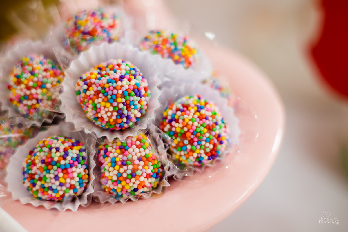 FOTOGRAFO EM ITAPEVA - ROBSON PRAXEDES - CASA DE FESTAS SONHO MEU - FOTOGRAFIA DE ANIVERSARIO