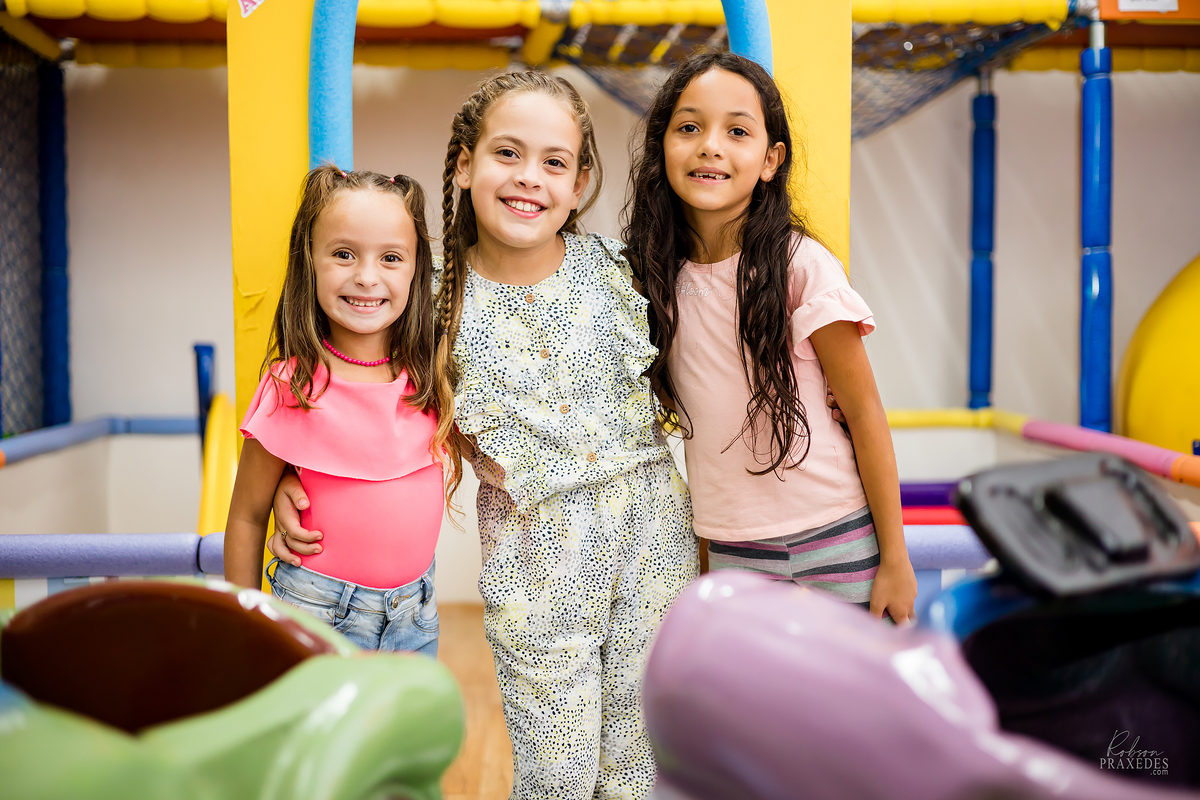 FOTOGRAFO EM ITAPEVA - ROBSON PRAXEDES - CASA DE FESTAS SONHO MEU - FOTOGRAFIA DE ANIVERSARIO