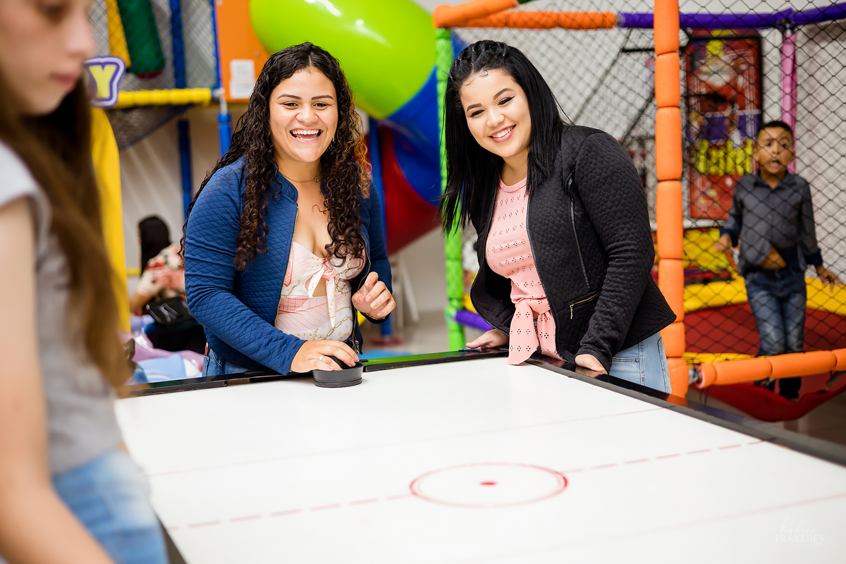 FOTOGRAFO EM ITAPEVA - ROBSON PRAXEDES - CASA DE FESTAS SONHO MEU - FOTOGRAFIA DE ANIVERSARIO