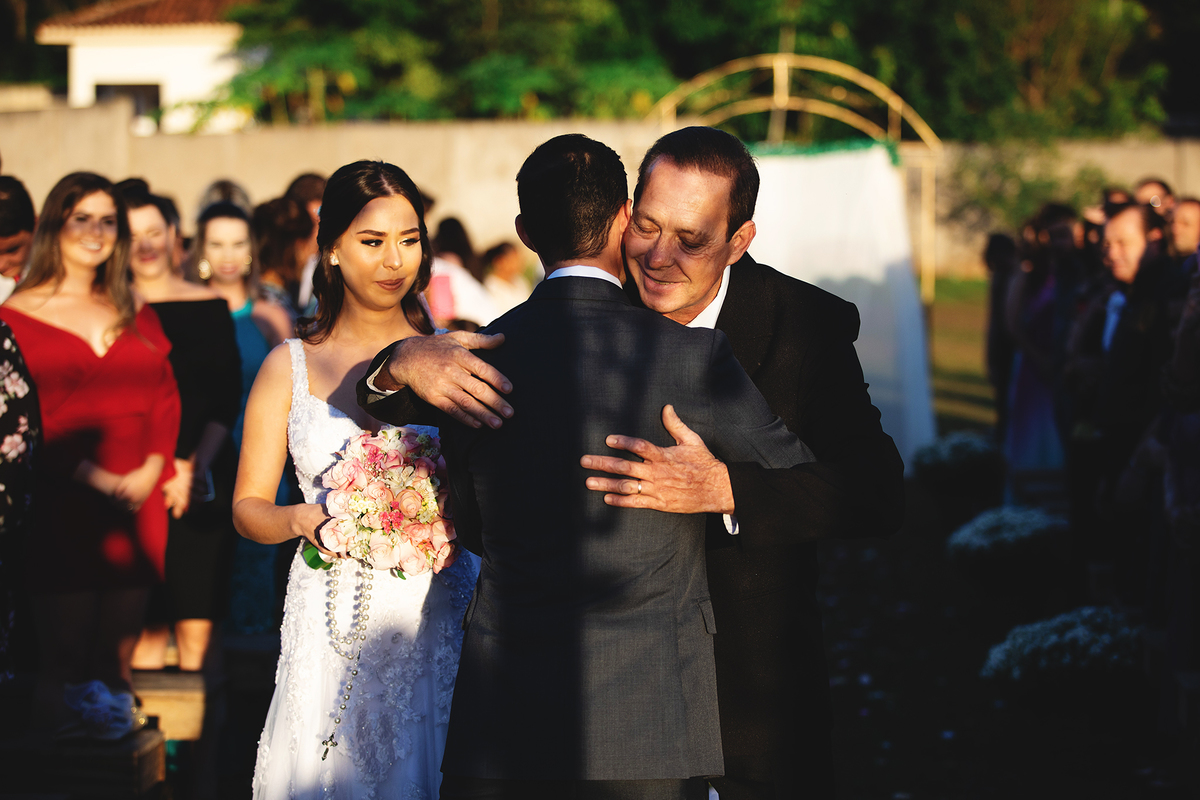 abraço de pai erik faria fotografo casamento perfeito fotografo de casamento fotografo 