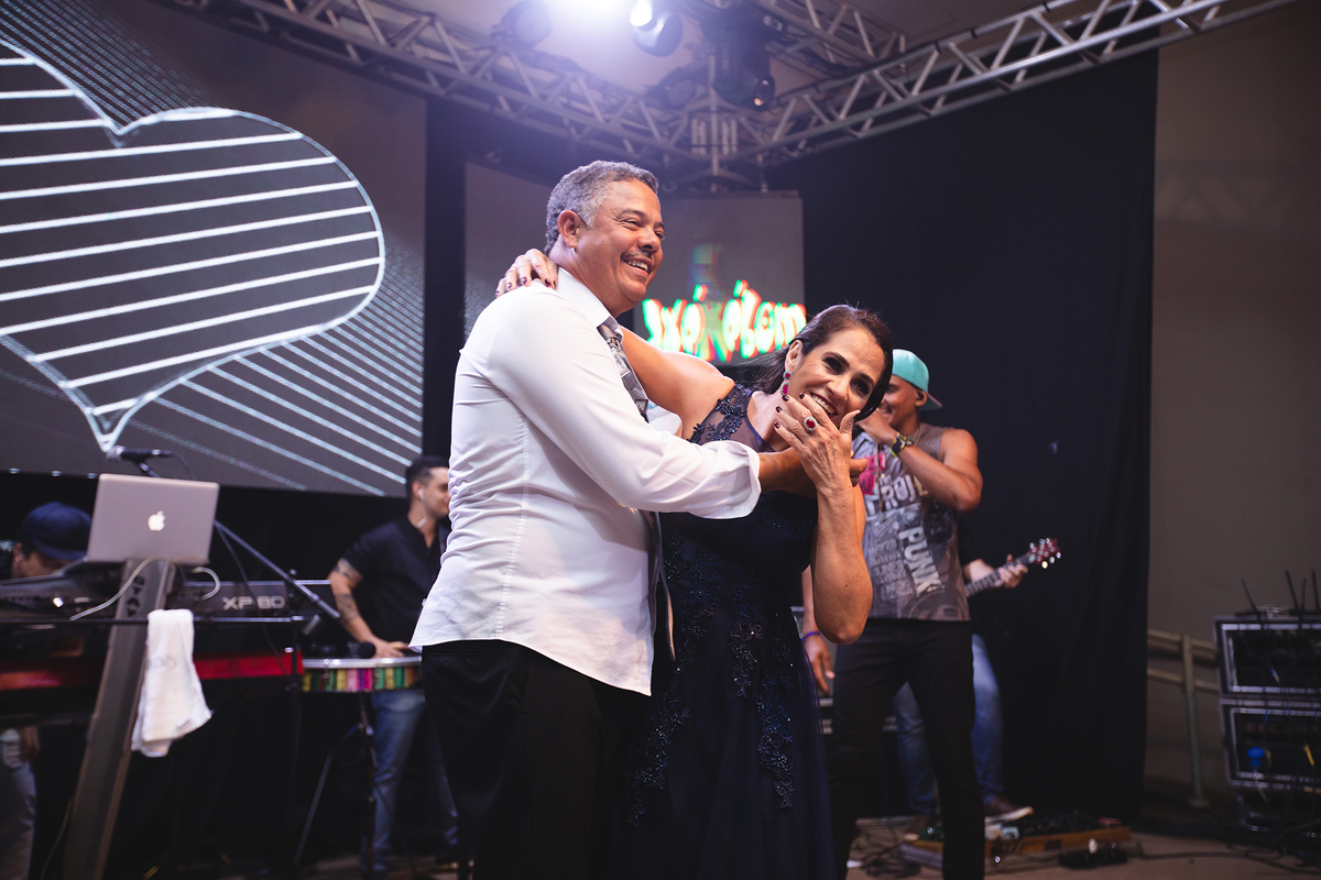 fotografo de casamentos fotografo de casamento rio preto noiva fotografo catanduva cerimonia de casamento na igreja erik faria fotografo casamento bella faria 