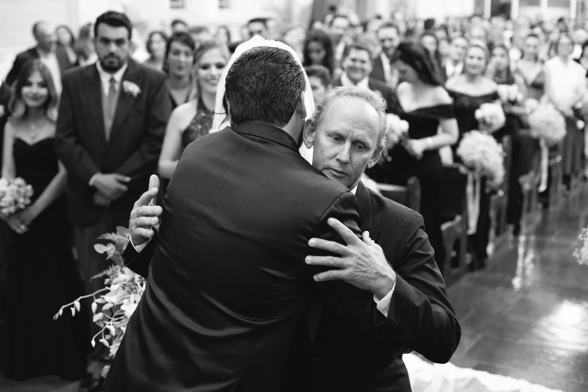 entrada da noiva casamento ana paula e paulinho casamento ana e paulo