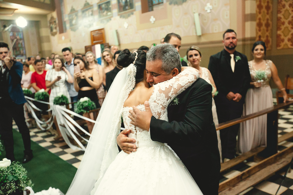 fotos noiva com o pai fotografo de casamento melhor fotografo de casamento rio preto erik faria fotografo luana nicolete 