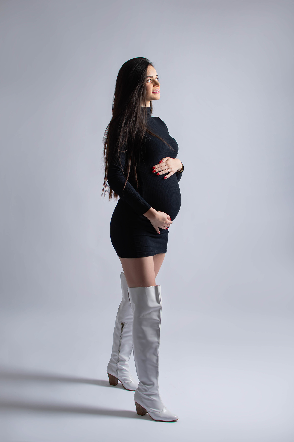 Ensaio de gravida em estúdio