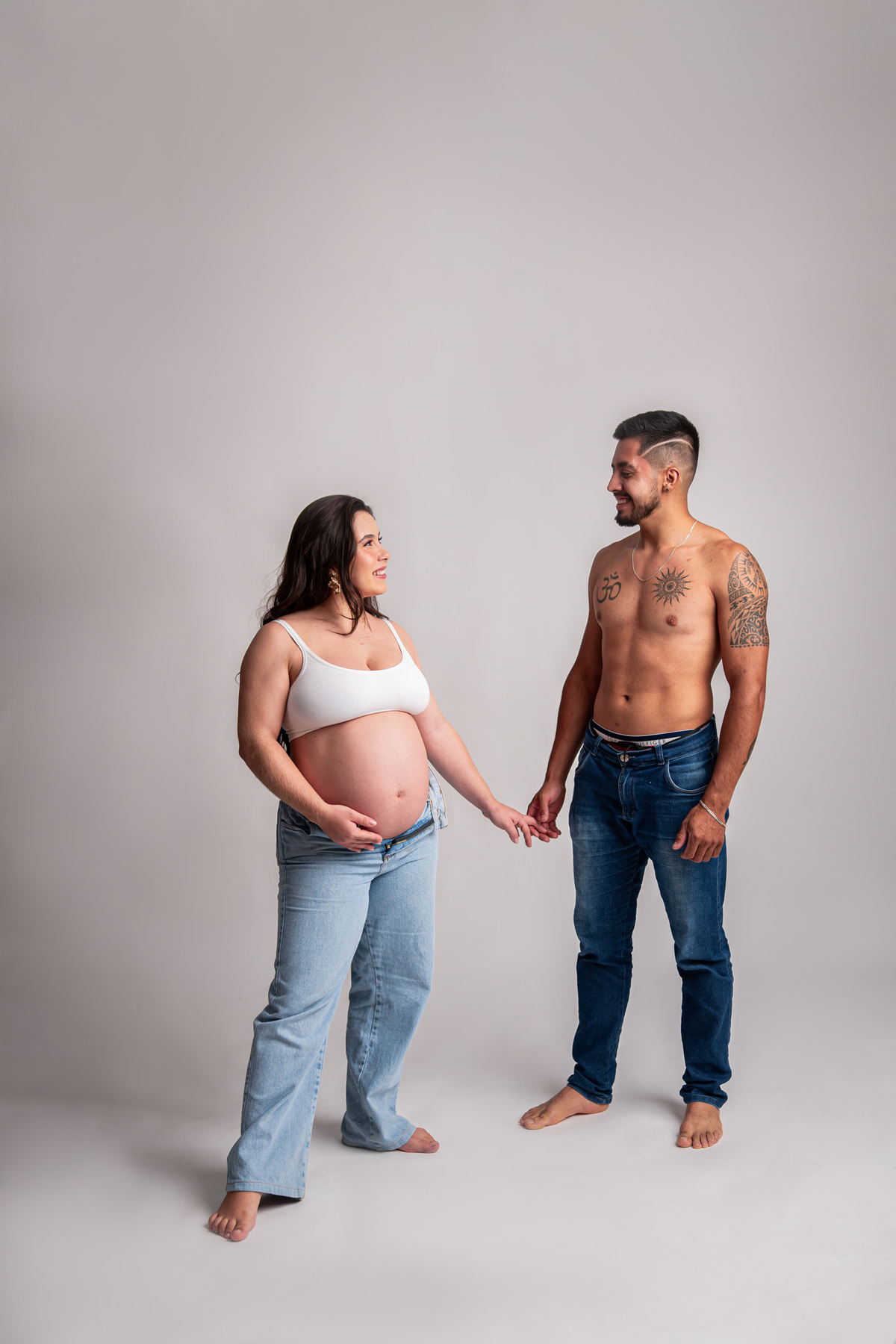 ensaio gestante de casal em estúdio1