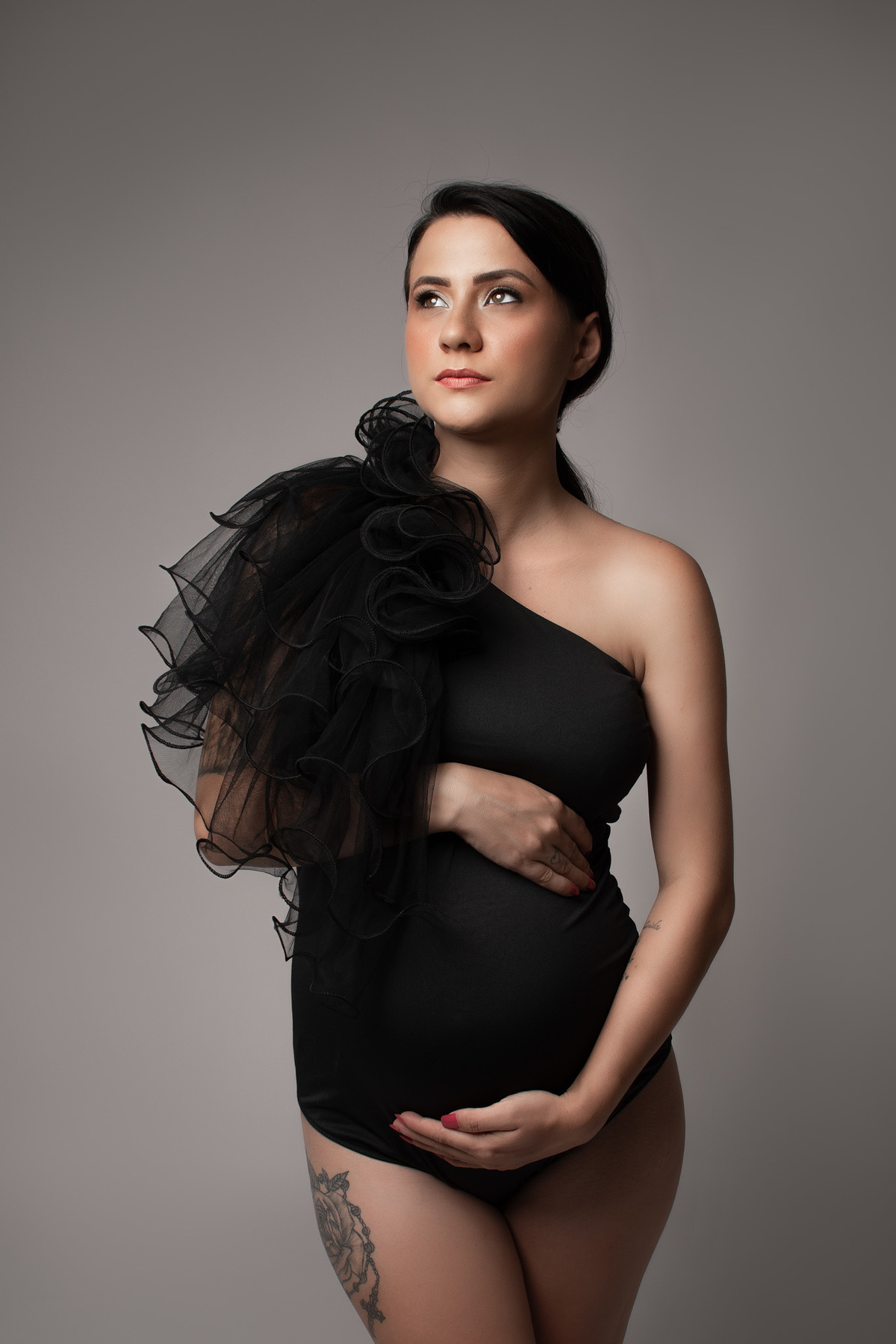 Gestante em estúdio  vale do paraíba