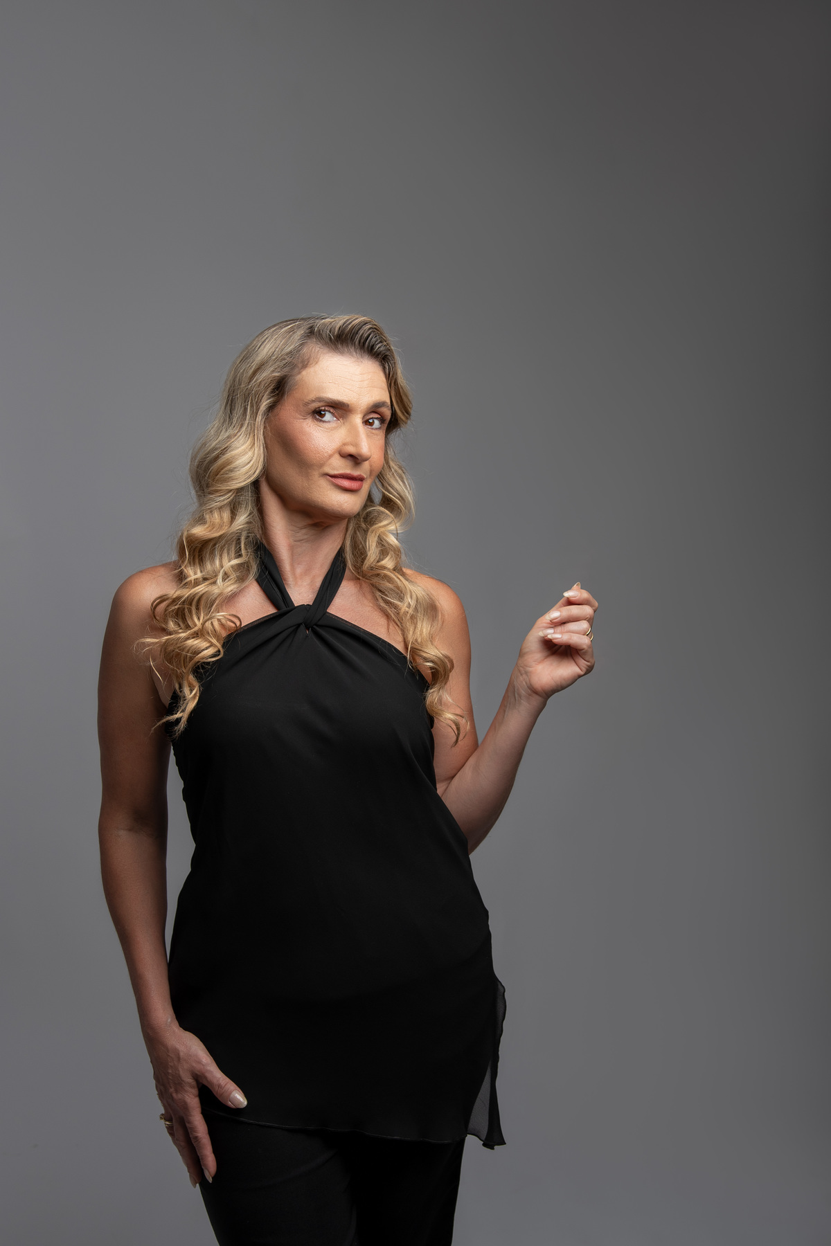 fotografia feminina em estúdio