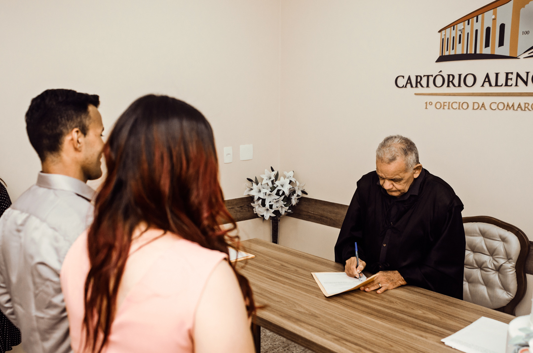 IMG-Roberio-Nadyne-Cartório-Alencar-Furtado.jpg
