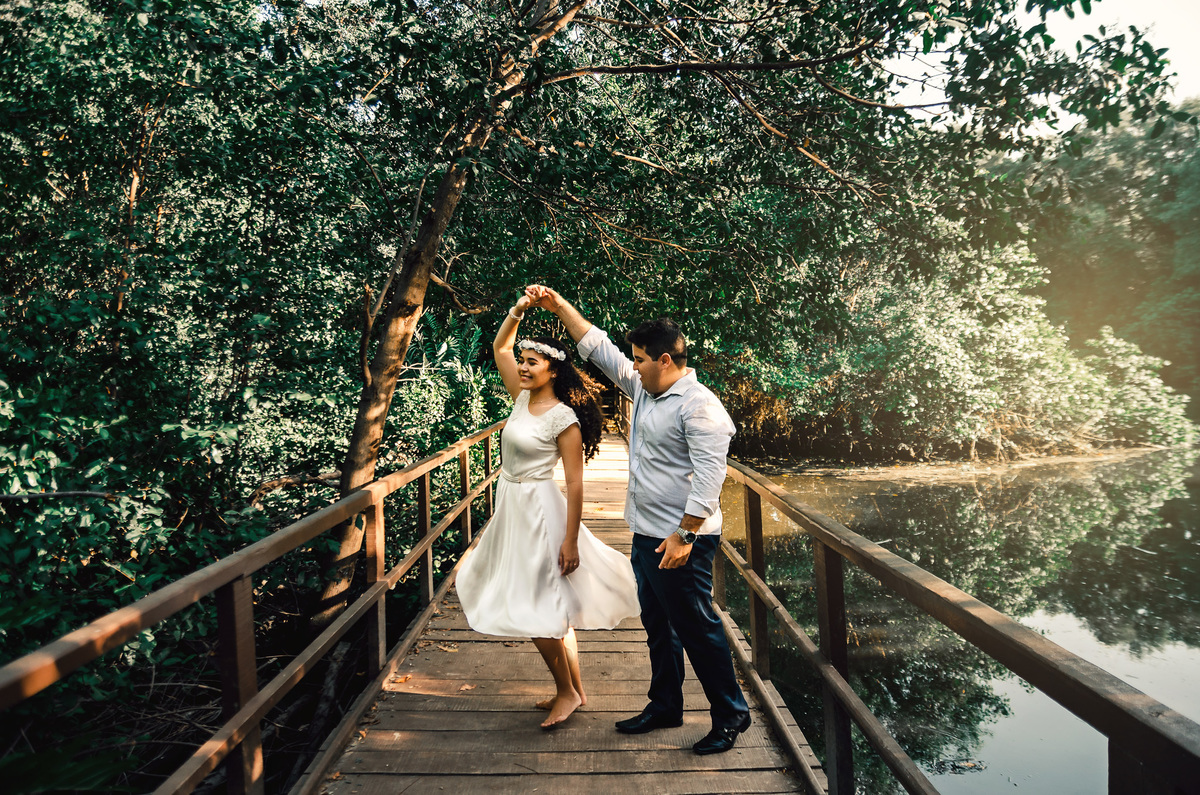 IMG-renê-e-luiza-ensaio-pre-wedding-parque-do-cocó-fortaleza.jpg