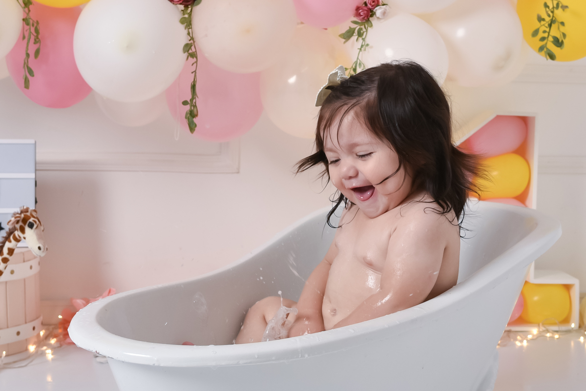 smash-the-cake-neutro-jardim-girafas-ensaio-estudio-santo-andre-thais-castro