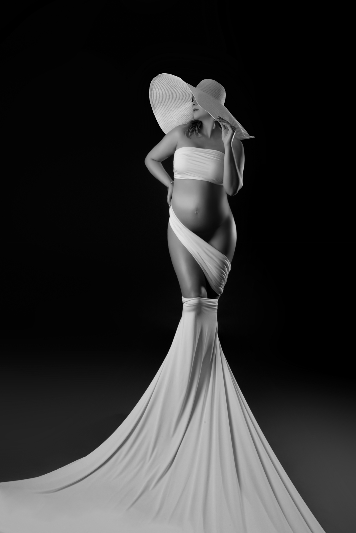 ensaio-luxo-gestante-estudio-fashion-thais-castro-são-paulo-santo-andre