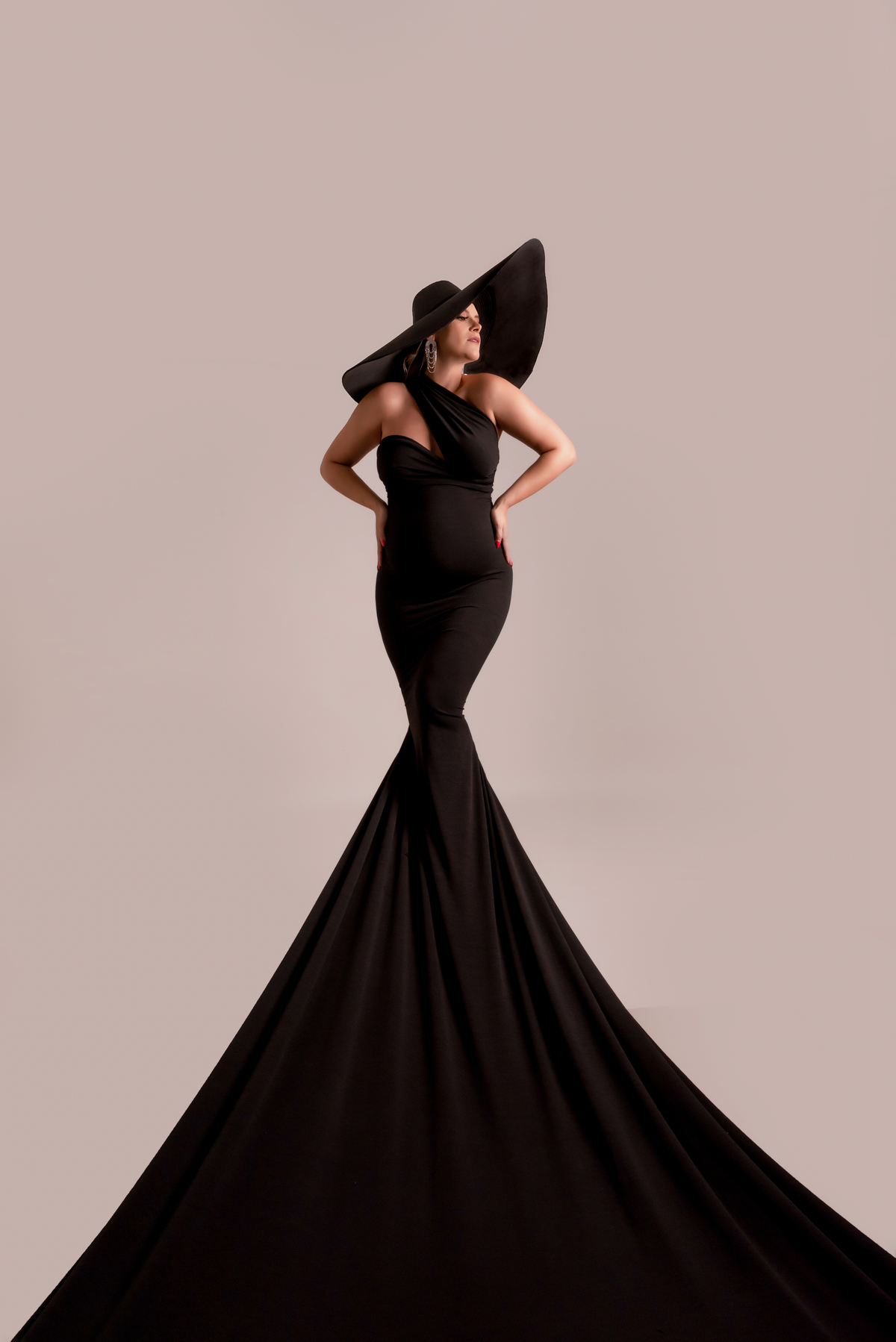 ensaio-luxo-gestante-estudio-fashion-thais-castro-são-paulo-santo-andre