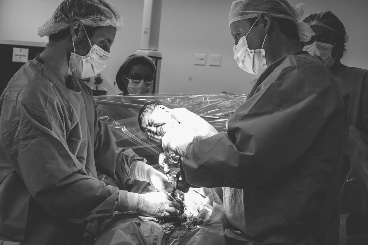 fotografia-de-parto-santo-andre-estudio-thais-castro-sçao-paulo-pro-matre