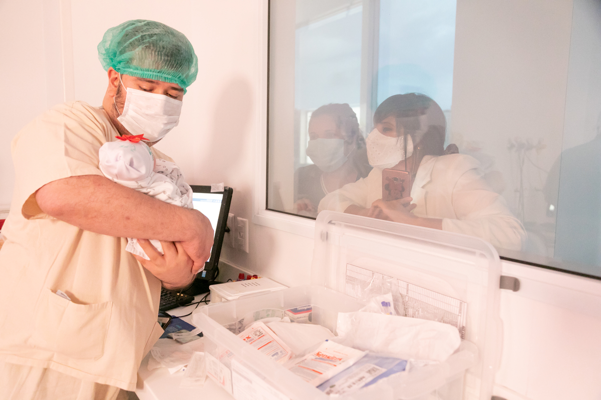 fotografia-de-parto-sao-paulo-estudio-thais-castro-sao-paulo-santa-joana