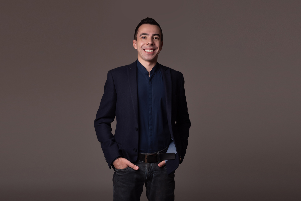 ensaio-corporativo-masculino-linkedin-estudio-thais-castro-santo-andre-são-paulo