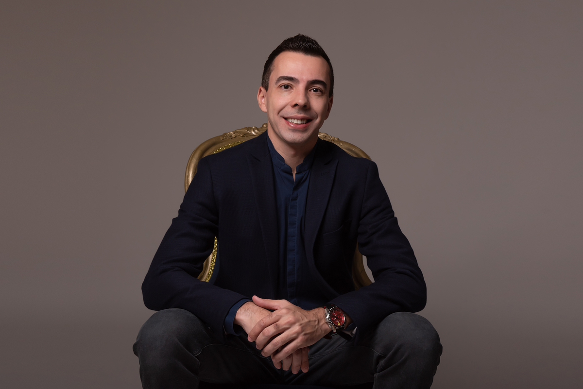 ensaio-corporativo-masculino-linkedin-estudio-thais-castro-santo-andre-são-paulo