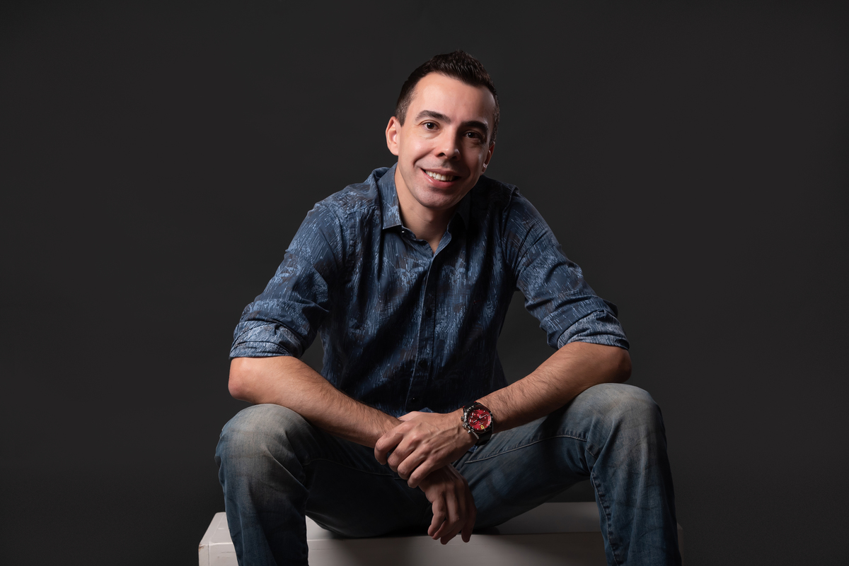 ensaio-corporativo-masculino-linkedin-estudio-thais-castro-santo-andre-são-paulo