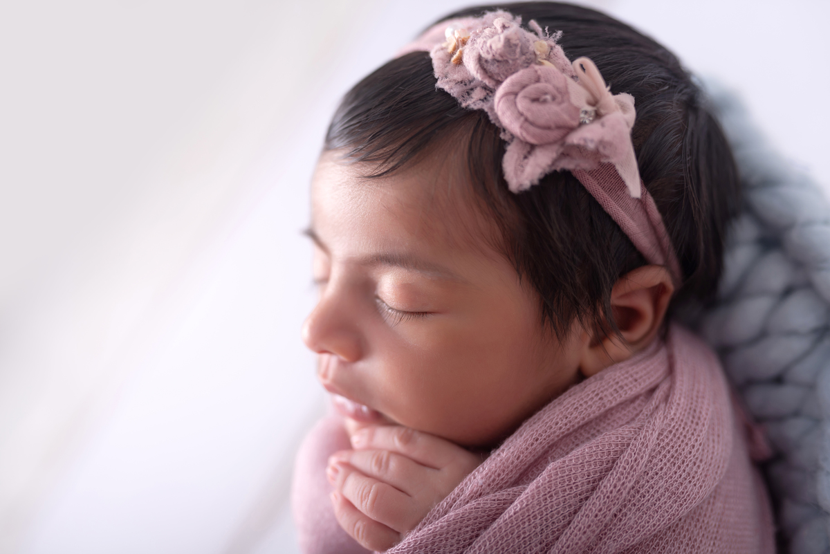 ensaio-newborn-menina-estudio-thais-castro-santo-andre-clean-delicado