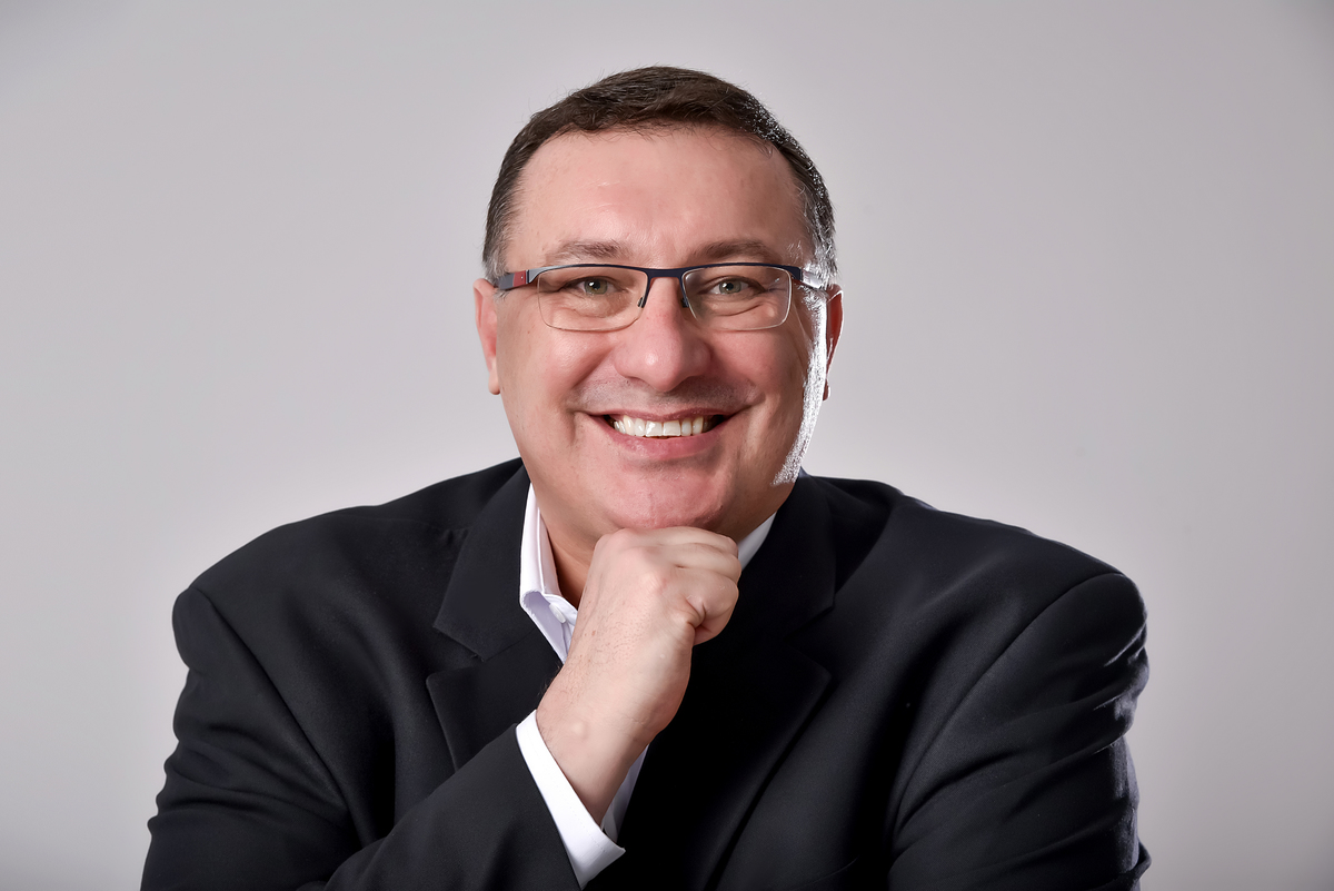 ensaio-corporativo-empresas-linkedin-santo-andre-palestrante-estudio-thais-castro