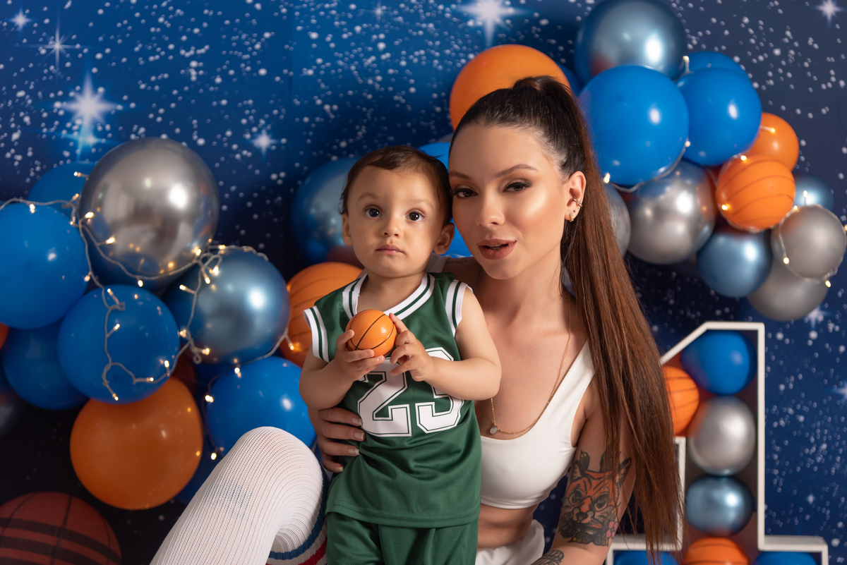 smash-the-cake-basquete-santo-andre-estudio-thais-castro-space-jam