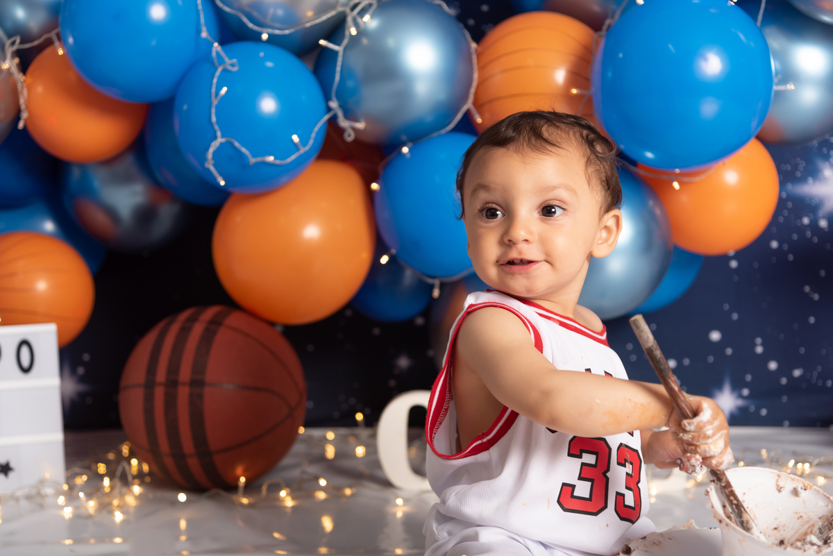 smash-the-cake-basquete-santo-andre-estudio-thais-castro-space-jam