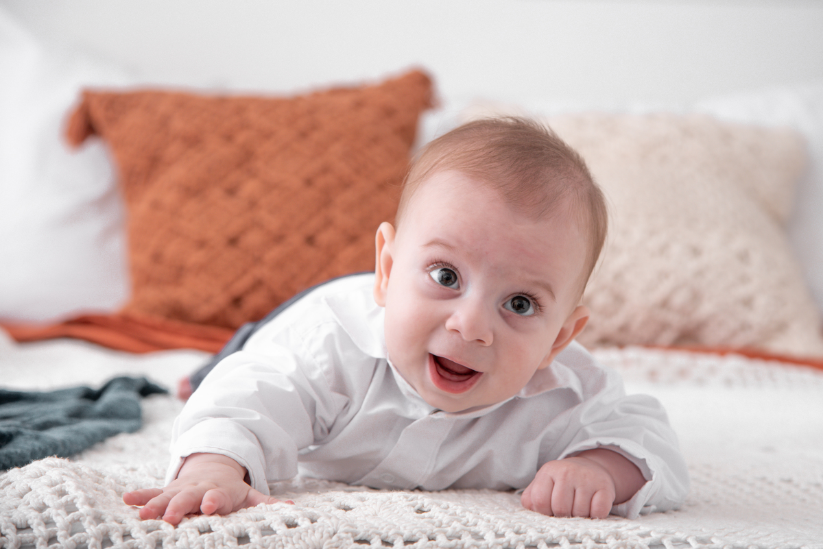 ensaio-familia-menino-estudio-thais-castro-santo-andre-abc-quarto-boho