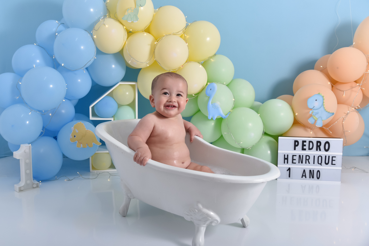 smash-the-cake-estudio-thais-castro-cenario-neutro-dinossauros-santo-andre