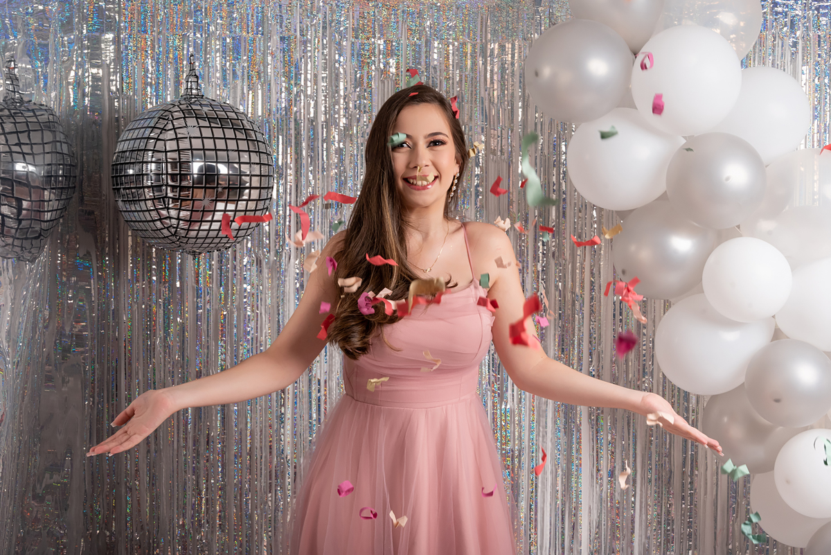 ensaio-debutante-15-anos-personalizado-estudio-thais-castro