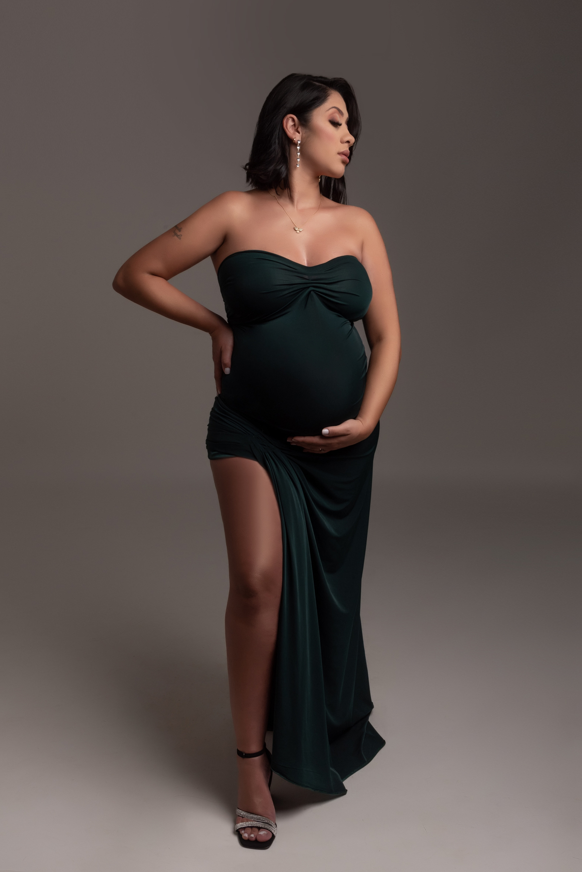 ensaio-gestante-luxo-fashion-moda-estudio-thais-castro-são-paulo-santo-andre-abc