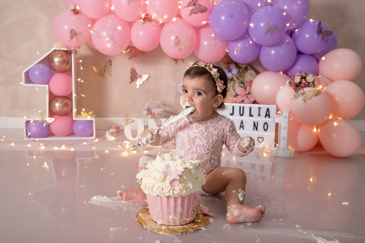 smash-the-cake-borboletas-primeiro-aninho-santo-andre-são-paulo-estudio-thais-castro
