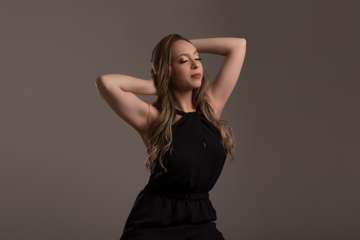 ensaio-feminino-comemorativo-estudio-thais-castro