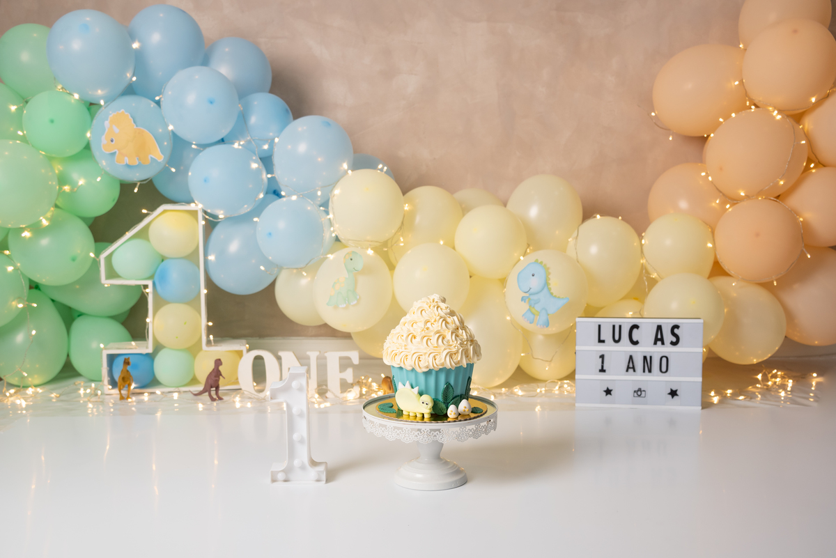 smash-the-cake-dinossauros-baby-estudio-thais-castro-santo-andre-são-paulo