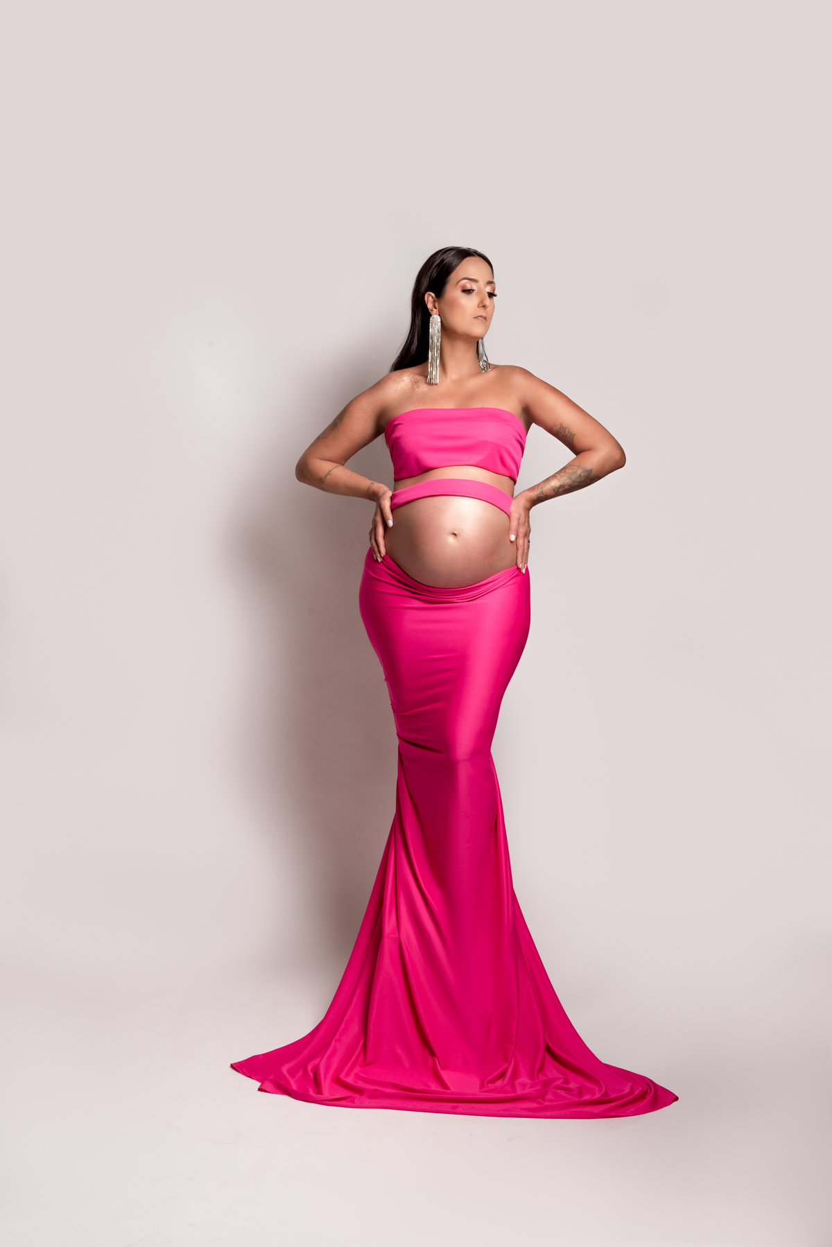 ensaio-gestante-luxo-fashion-estudio-thais-castro-sao-paulo-casal-maloka