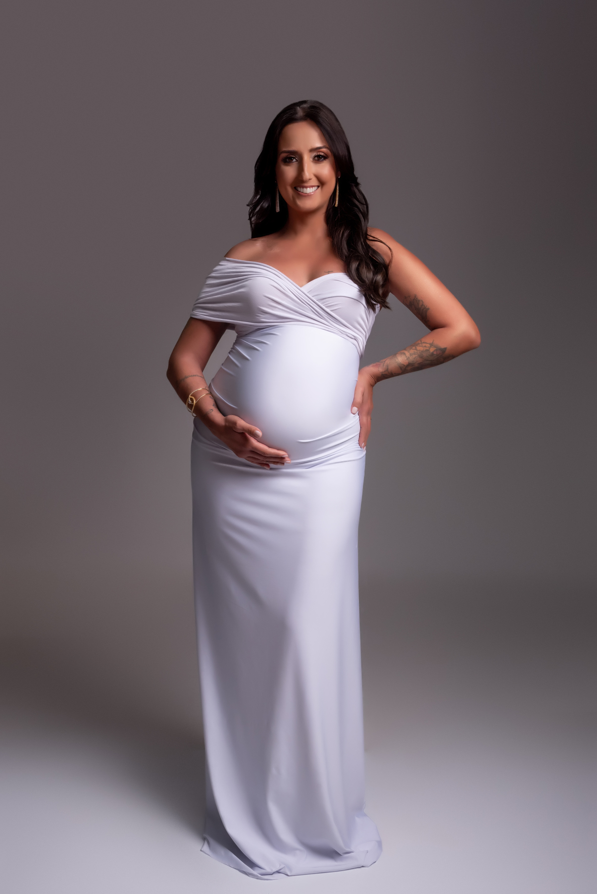 ensaio-gestante-luxo-fashion-estudio-thais-castro-sao-paulo-casal-maloka