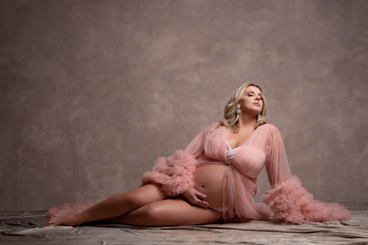 ensaio-gestante-estudio-thais-castro-fashion-luxo-são-paulo-santo-andre