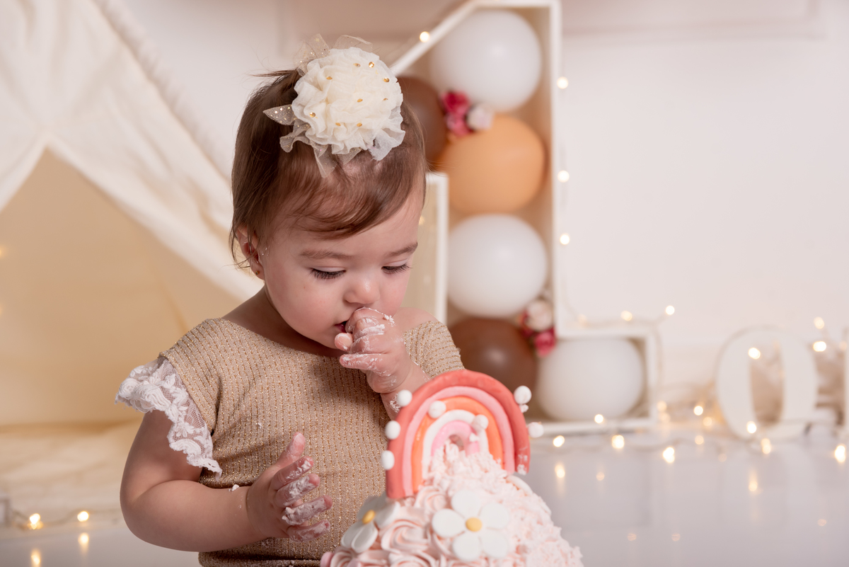 smash-the-cake-boho-arco-iris-menina-estudio-santo-andre-thais-castro-luxo-primeiro-aninho
