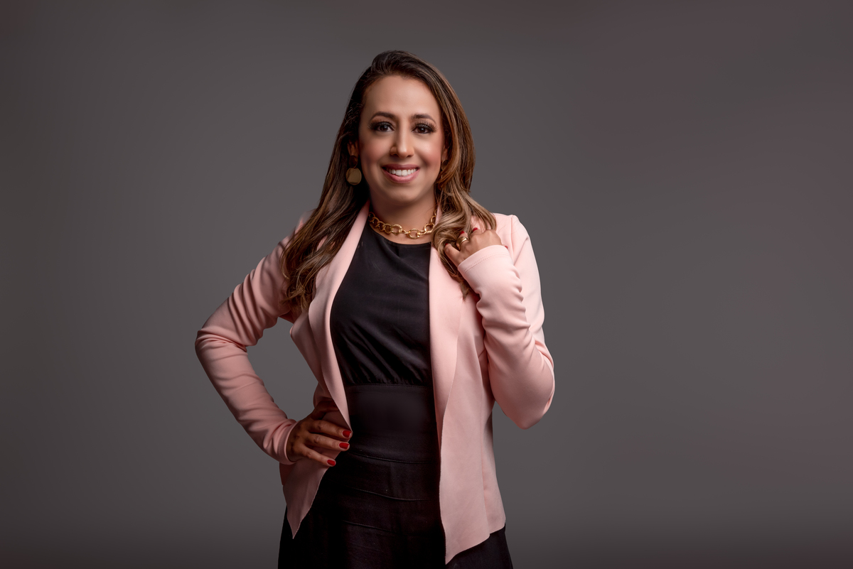 ensaio-corporativo-profissional-beleza-maquiadora-estudio-thais-castro-santo-andre