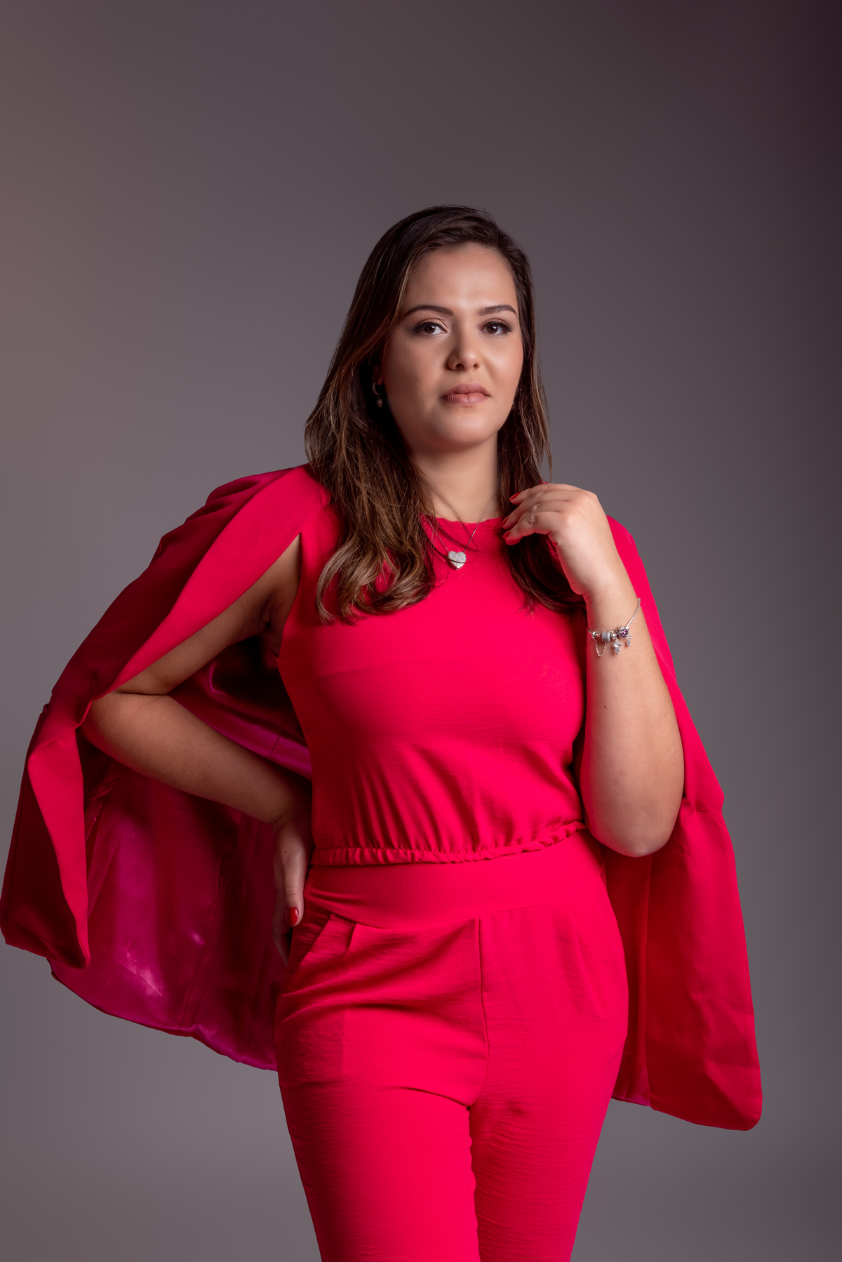 ensaio-corporativo-profissional-beleza-maquiadora-estudio-thais-