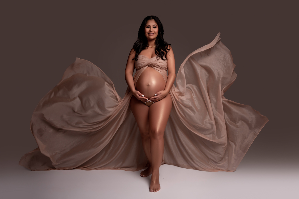 ensaio-gestante-luxo-fashion-estudio-thais-castro-sao-paulo-santo-andre