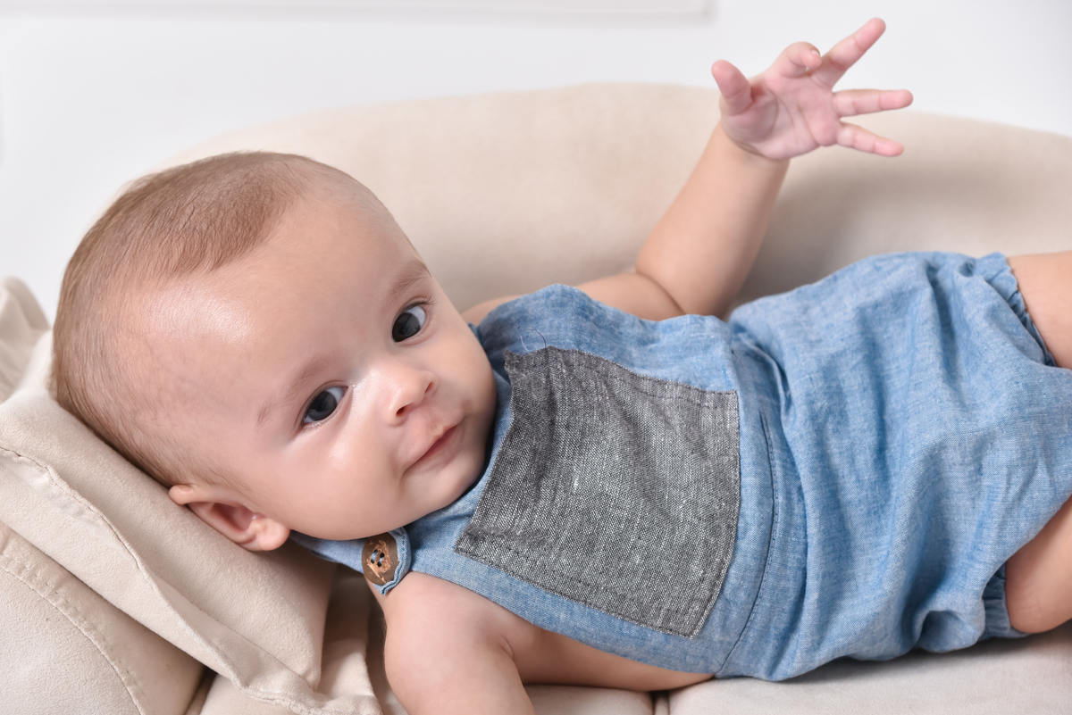 ensaio-bebe-acompanhamento-mensal-trimestral-estudio-thais-castro-santo-andre