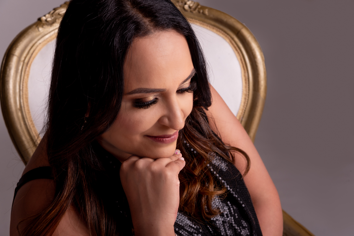 ensaio-feminino-aniversario-40anos-estudio-thais-castro