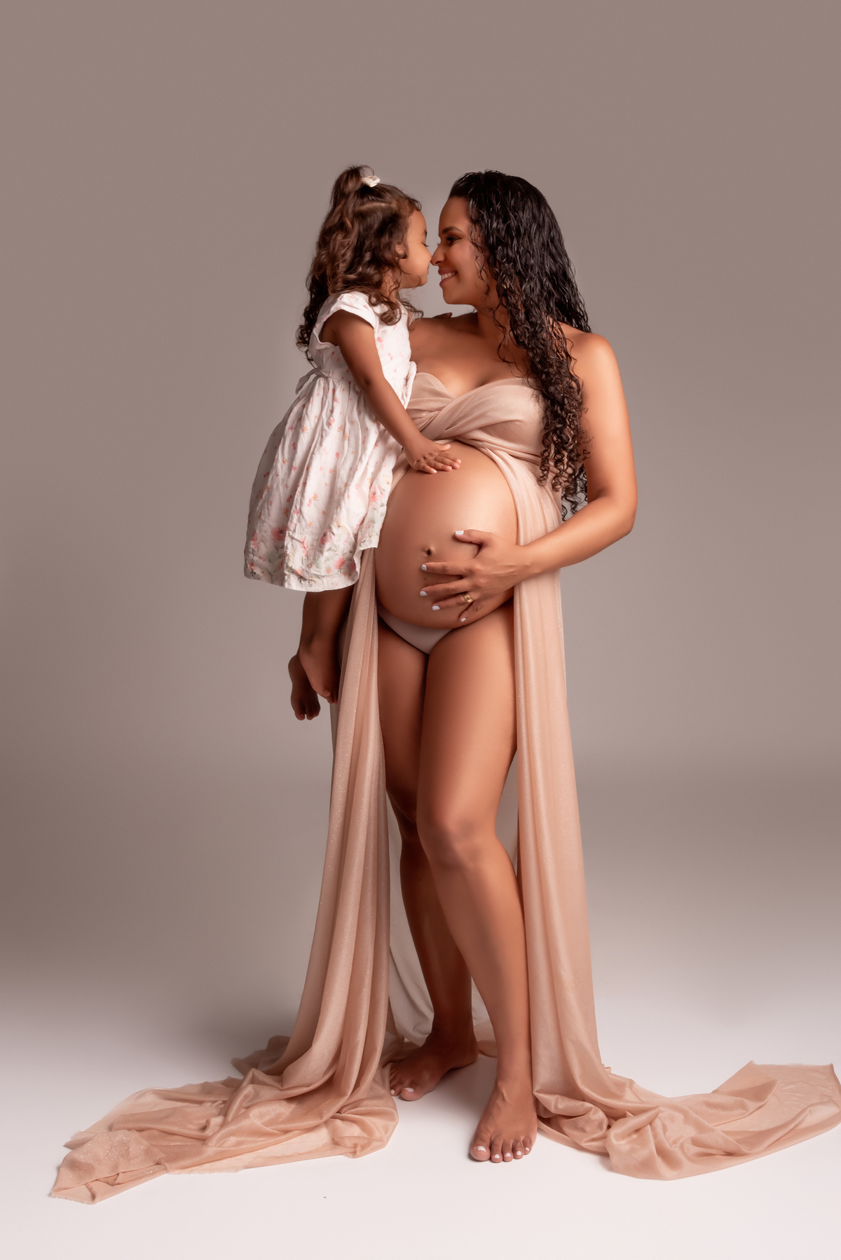 ensaio-gestante-luxo-fashion-estudio-thais-castro-familia-santo-andre-sao-paulo