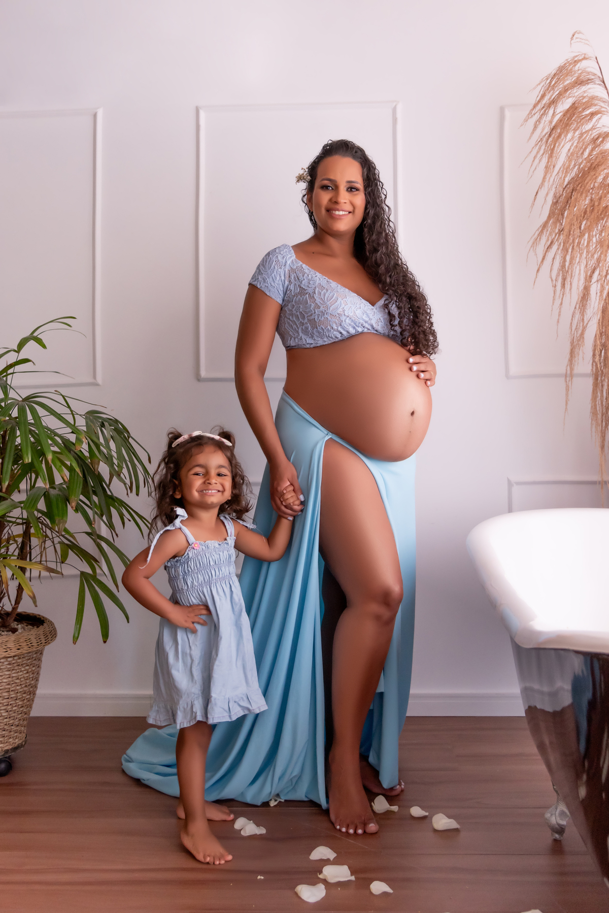 ensaio-gestante-luxo-fashion-estudio-thais-castro-familia-santo-andre-sao-pauloensaio-banheira